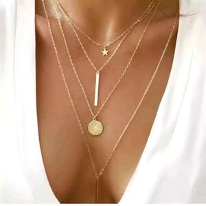 Delicate Layered Pendant Choker Necklace